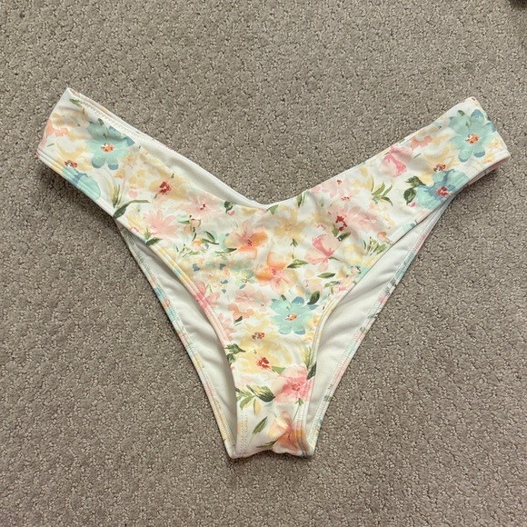 Abercrombie curve loveBikini Set - Picture 4 of 4